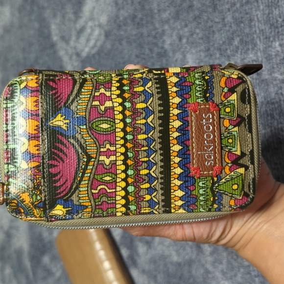 Sakroots super cute smartphone wallet ☮️ *good as new ☺️* - Picture 4 of 4
